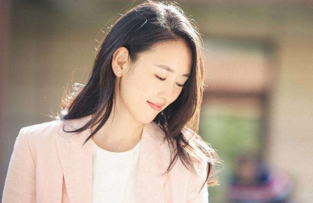 张爱玲才华是女人最大的底气,张爱玲真正的爱情是不问值不值得