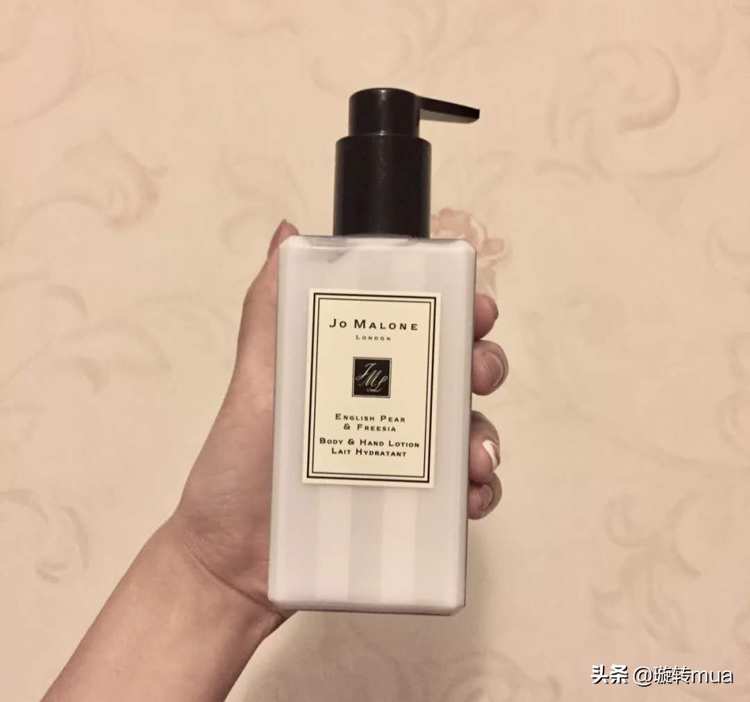 香水基调的身体乳~味道多而全,留香最持久!!