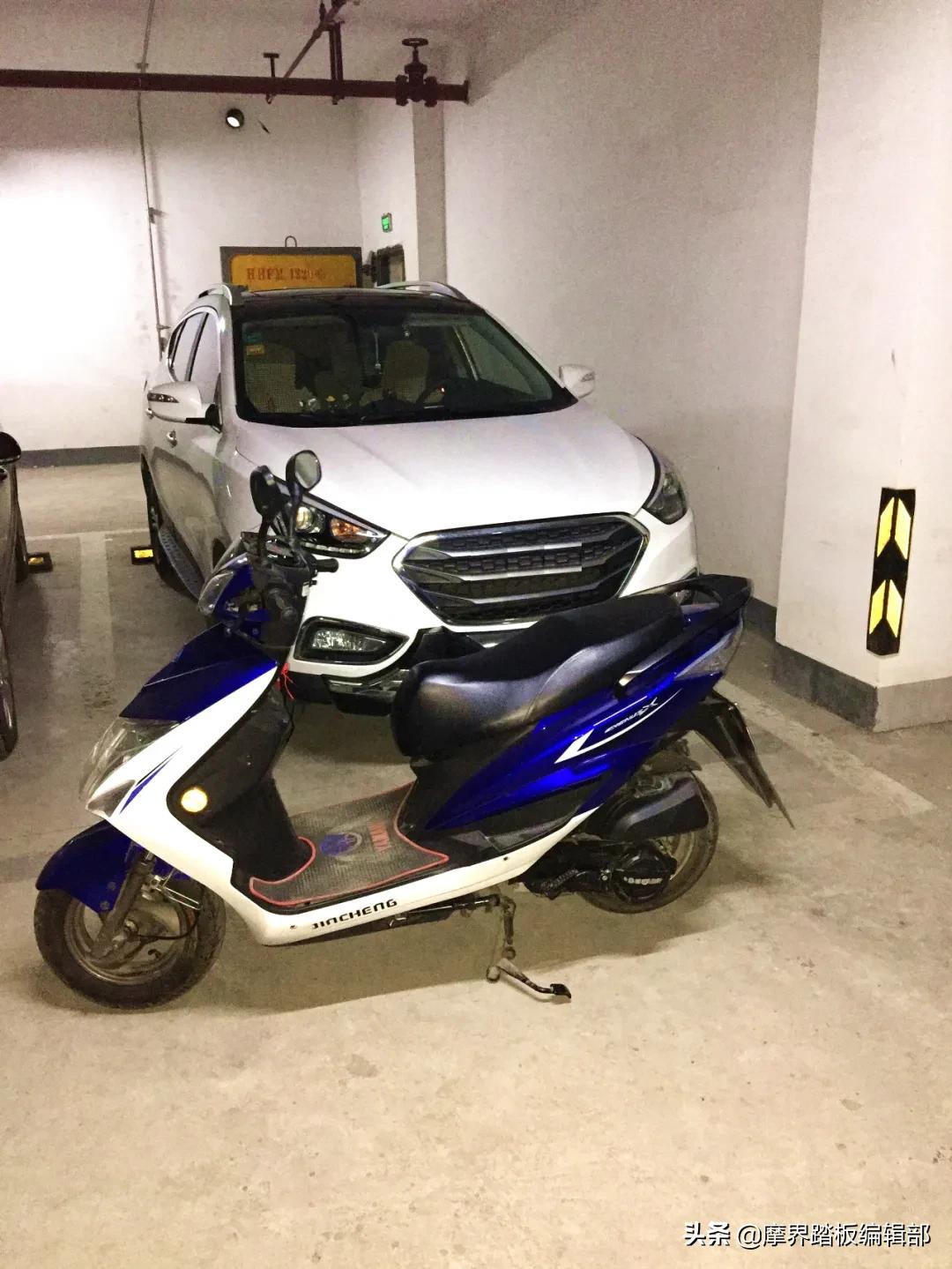 金城踏板125摩托车,金城125踏板商务车