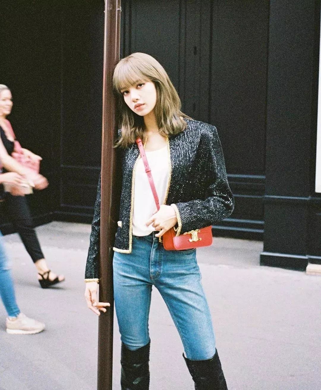 blackpink四人从黑暗中走出来,blackpink被黑得最惨的一年