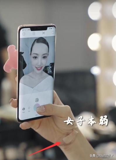 马蓉拍性感写真视频，感叹人生：结婚十年，活成了别人的笑柄！