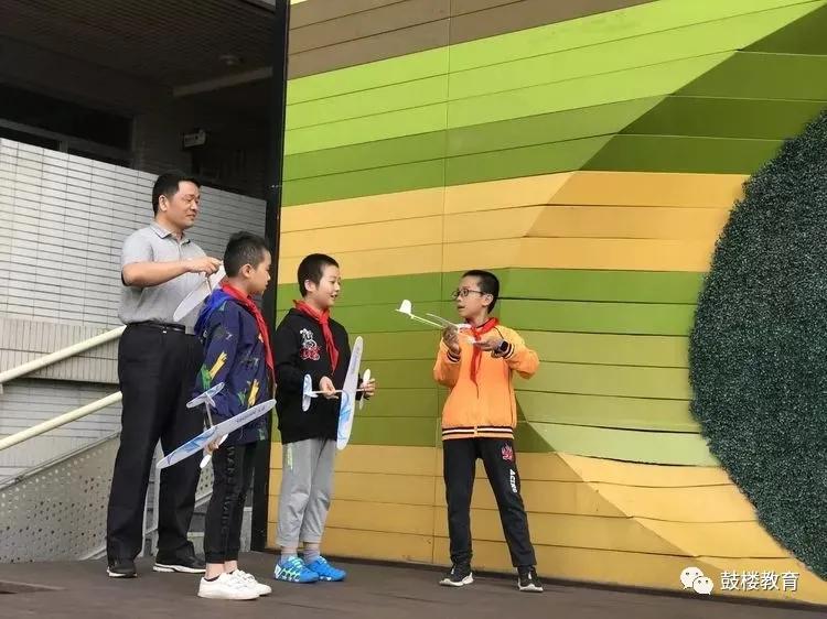 鏂囨槑鏍″洯椋庨噰灞曠ず娲诲姩,鏂囨槑鏍″洯椋庨噰灞曠ず