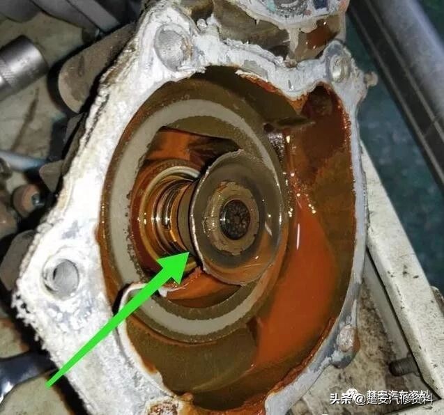 江淮发动机水温一直提示过高,江淮汽车发动机高温问题