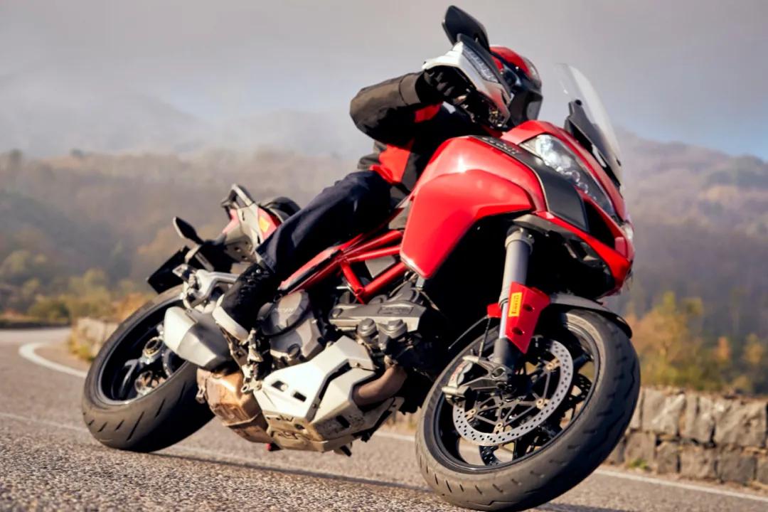 倍耐力diablorossocorsa2,倍耐力pirelli轮胎测评