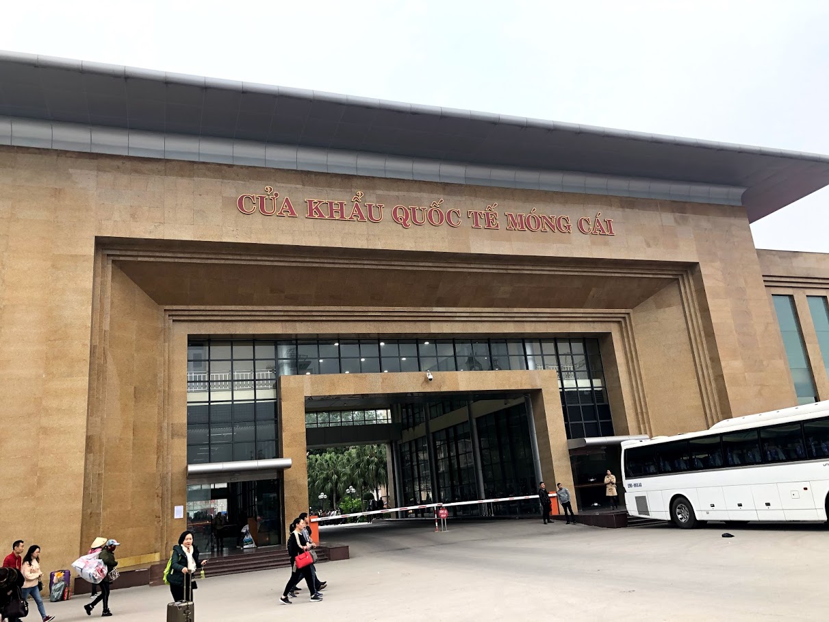 骑摩托到越南自驾游需要什么手续,坐火车去越南自由行攻略