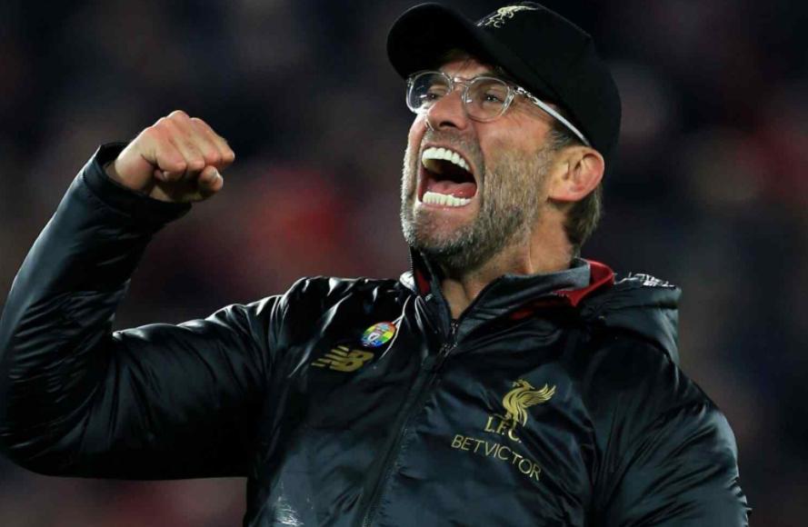 足球历史上十大定位球,足球经典定位球战术