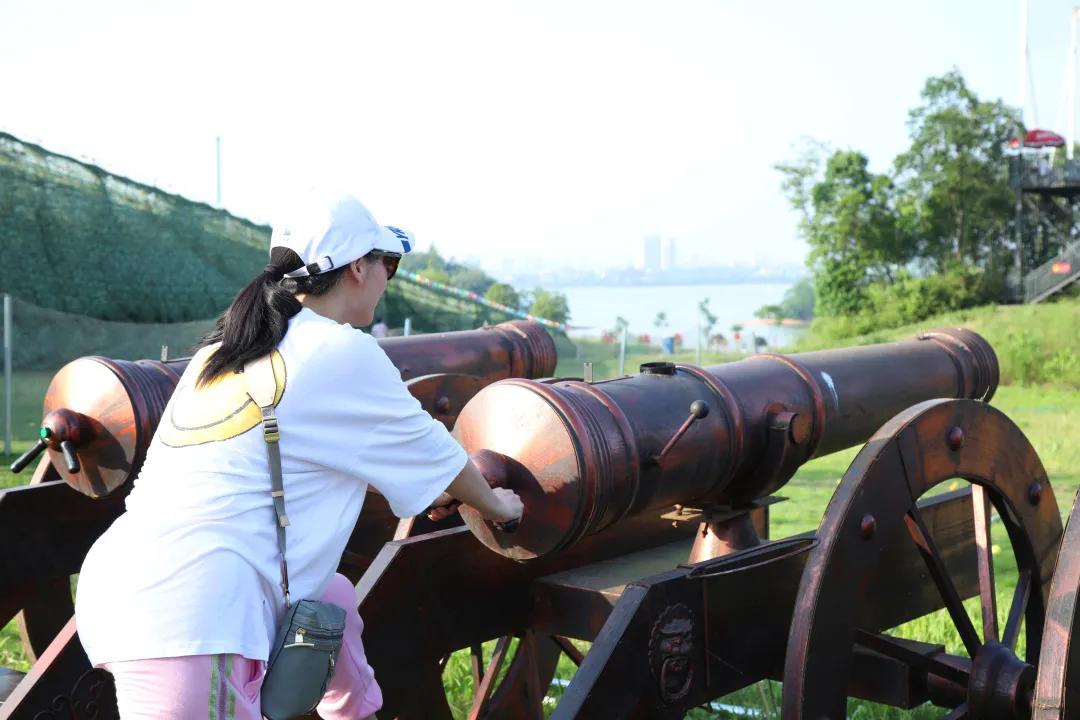 万亩花海游玩,湿地公园网红打卡地花海