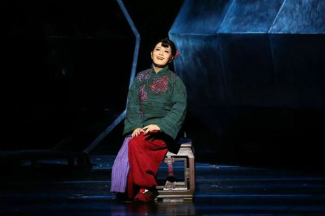 檀香刑里的刑罚,檀香刑里的酷刑与历史