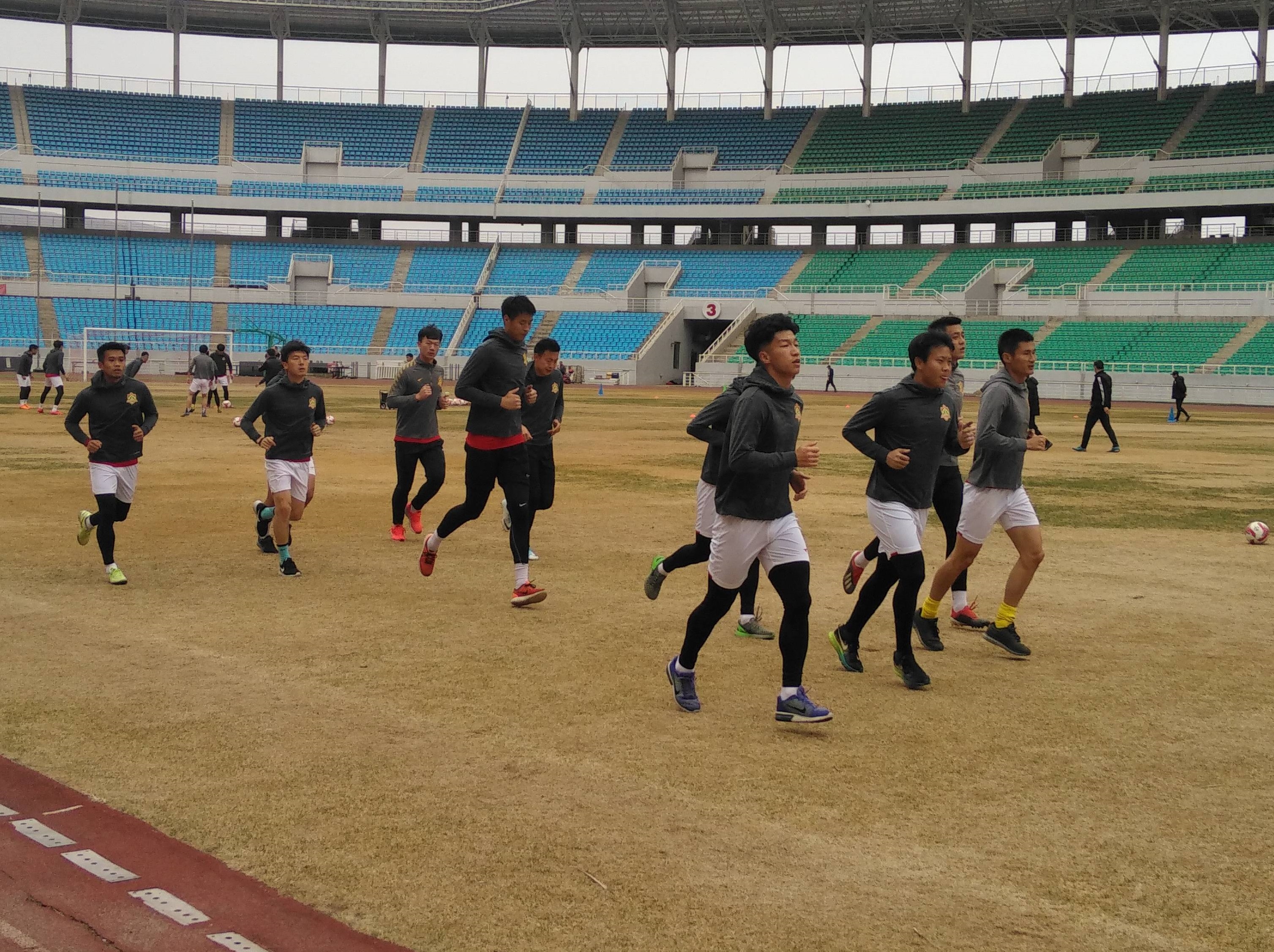 4月13日陕西长安竞技拜访北疆首府呼和浩特，战狼和骏马相爱相杀