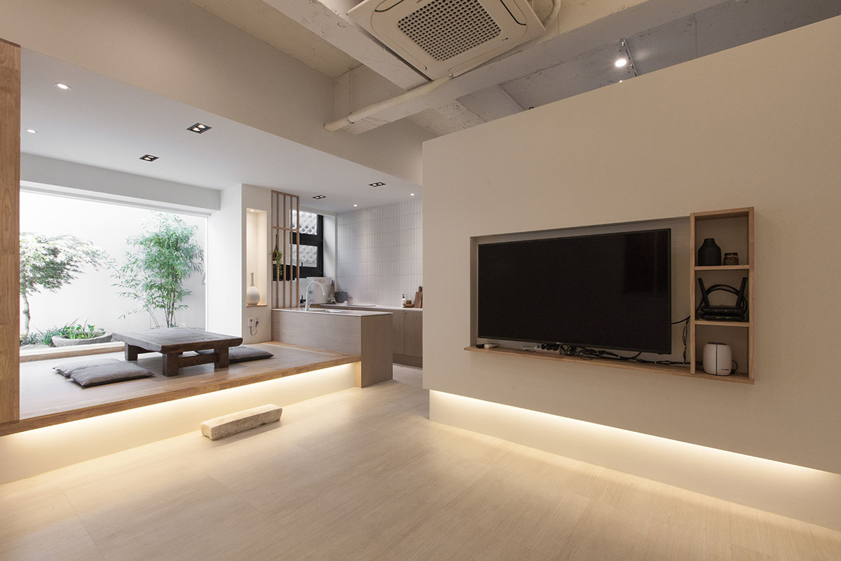 要是有条件，我家也要改一个地台，赤足行走，席地而坐，慵懒舒适