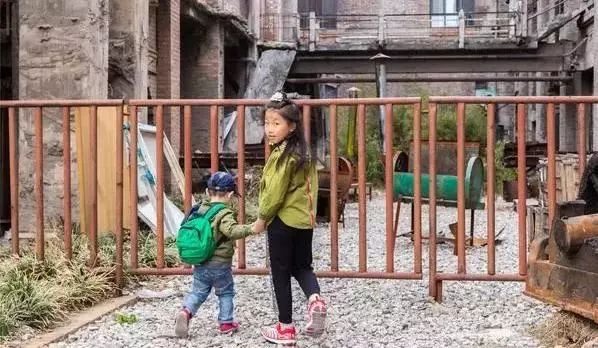 启新1889老而不衰,旧物的工业风时尚正流行