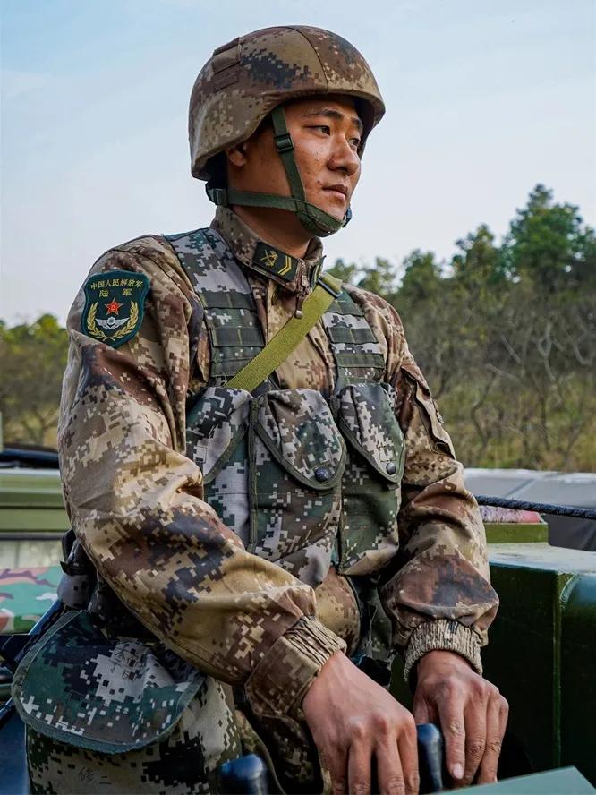 安全行驶百万公里长途客车驾驶员,杨猛司机