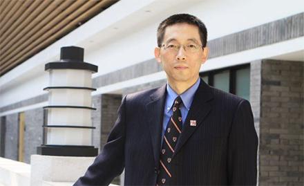 清华大学校长遭网友炮轰,清华校长致辞被炮轰最新进展