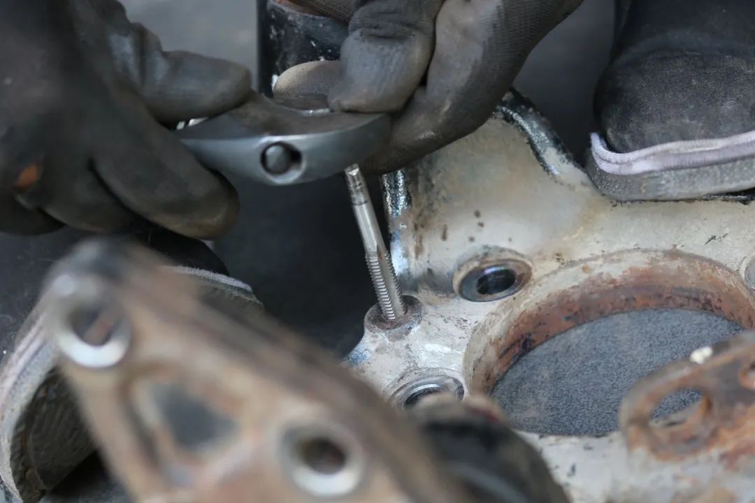 老车翻新修复三菱帕杰罗v97,帕杰罗v97整车整备翻新长视频