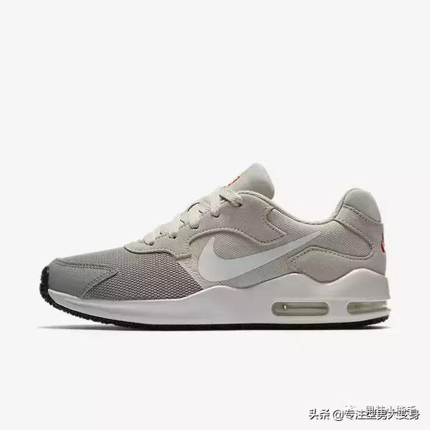 什么牌子的男鞋平价又好穿,必备基础款男鞋有哪些款式