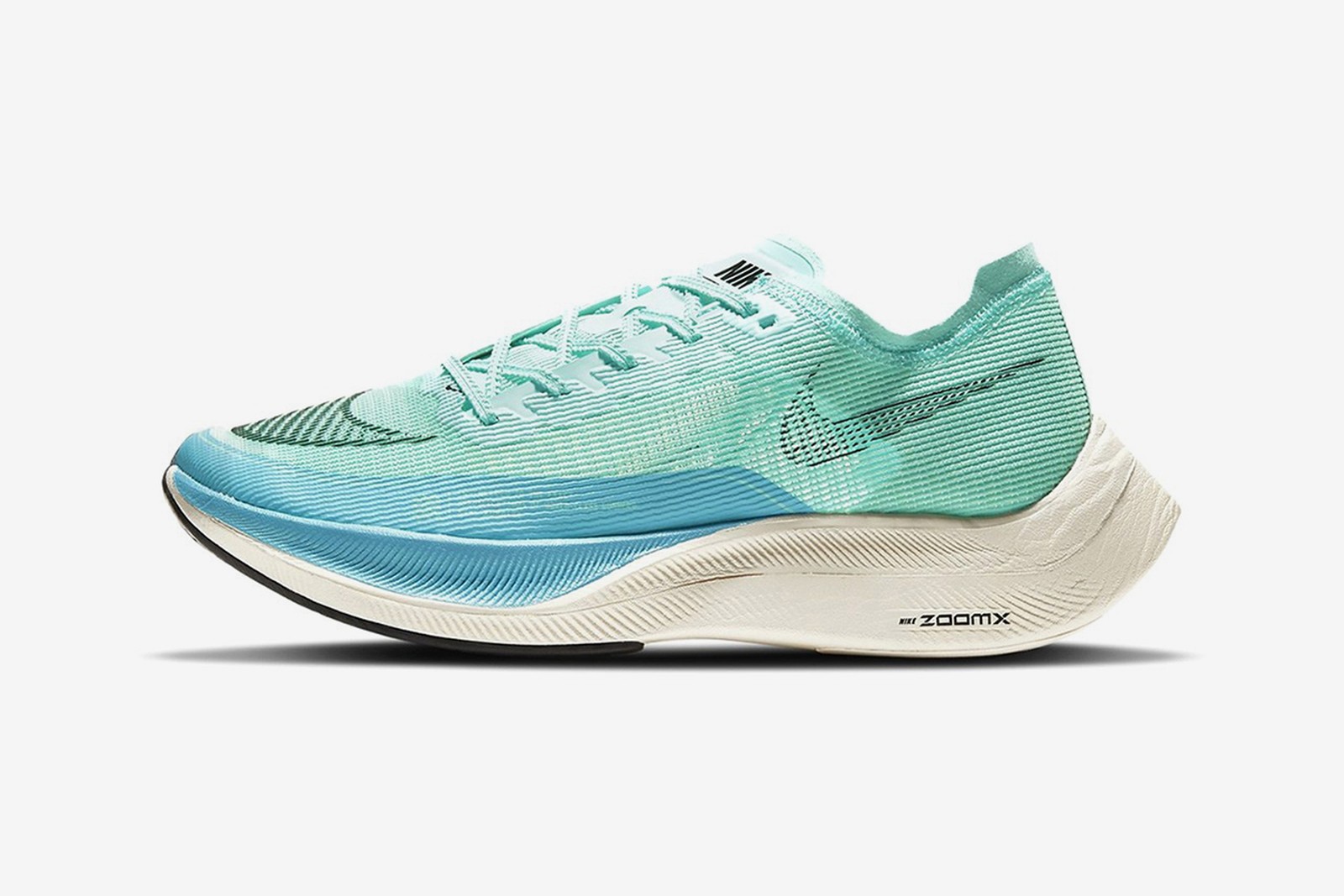 牛年该穿的鞋,牛年足球鞋