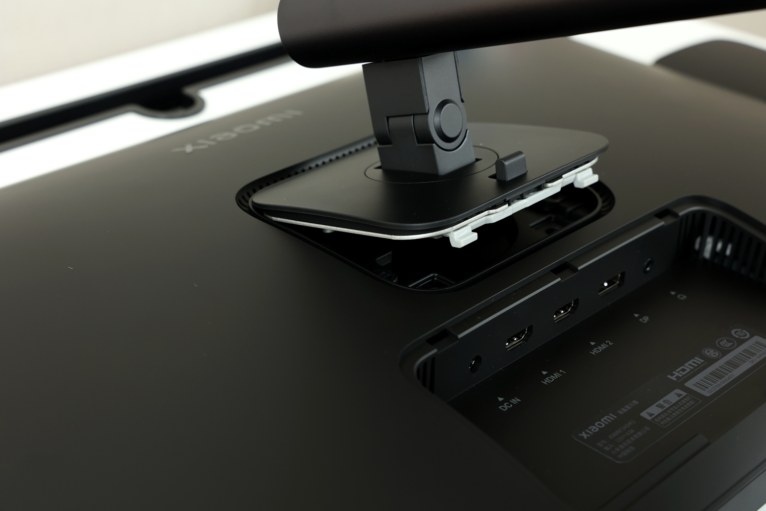 年轻人的第一台240hz电竞神器——小米最新款24.5寸显示器评测