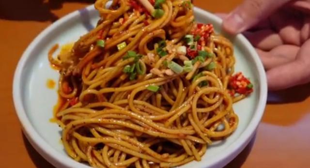 李维嘉开的饭店,李维嘉海口开店