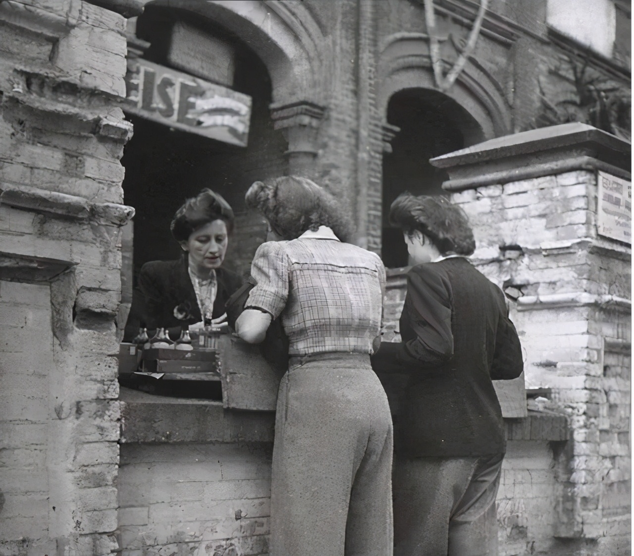 隐秘而伟大亲密花絮,隐秘而伟大吻戏花絮