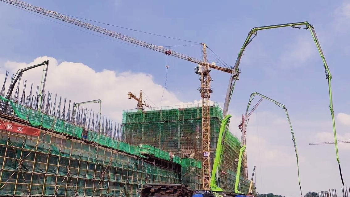 混凝土泵车输送泵怎么清洗,水泥输送到高空