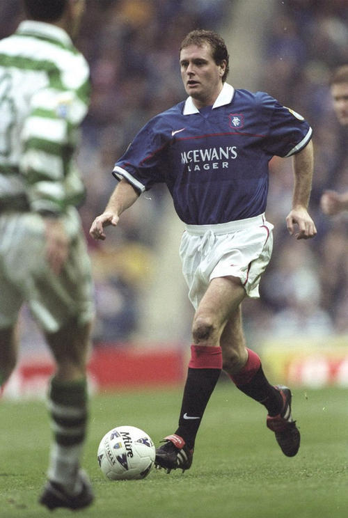 那个在兰州踢过甲B的英国天才:是酒鬼是性瘾者,半生被骂蠢货!