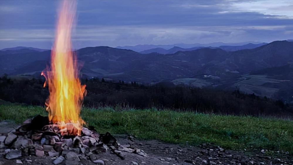 重庆地火村燃烧60年不熄灭,重庆地上冒火的村庄