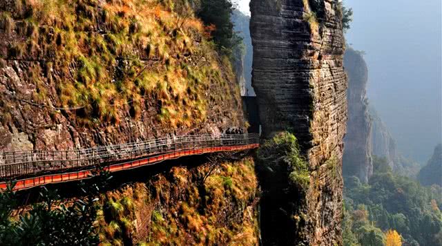 浙江有哪些有瀑布的旅游景点,浙江旅游景点推荐瀑布