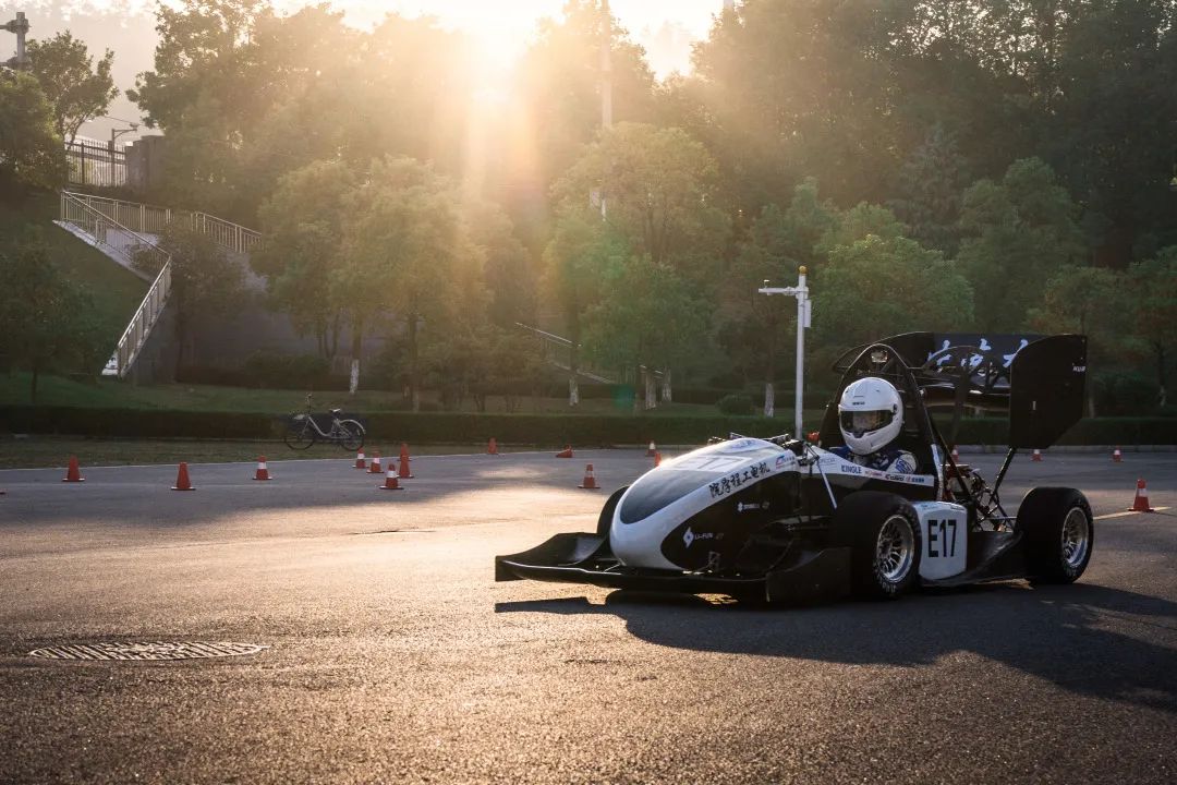高考中南大学,高考结束来看看学生们的分数