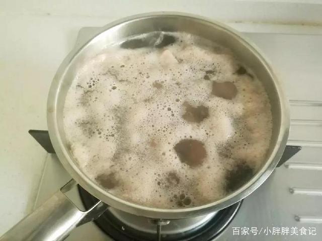 学会糖醋排骨教程只需15秒,糖醋排骨教程小朋友超级喜欢