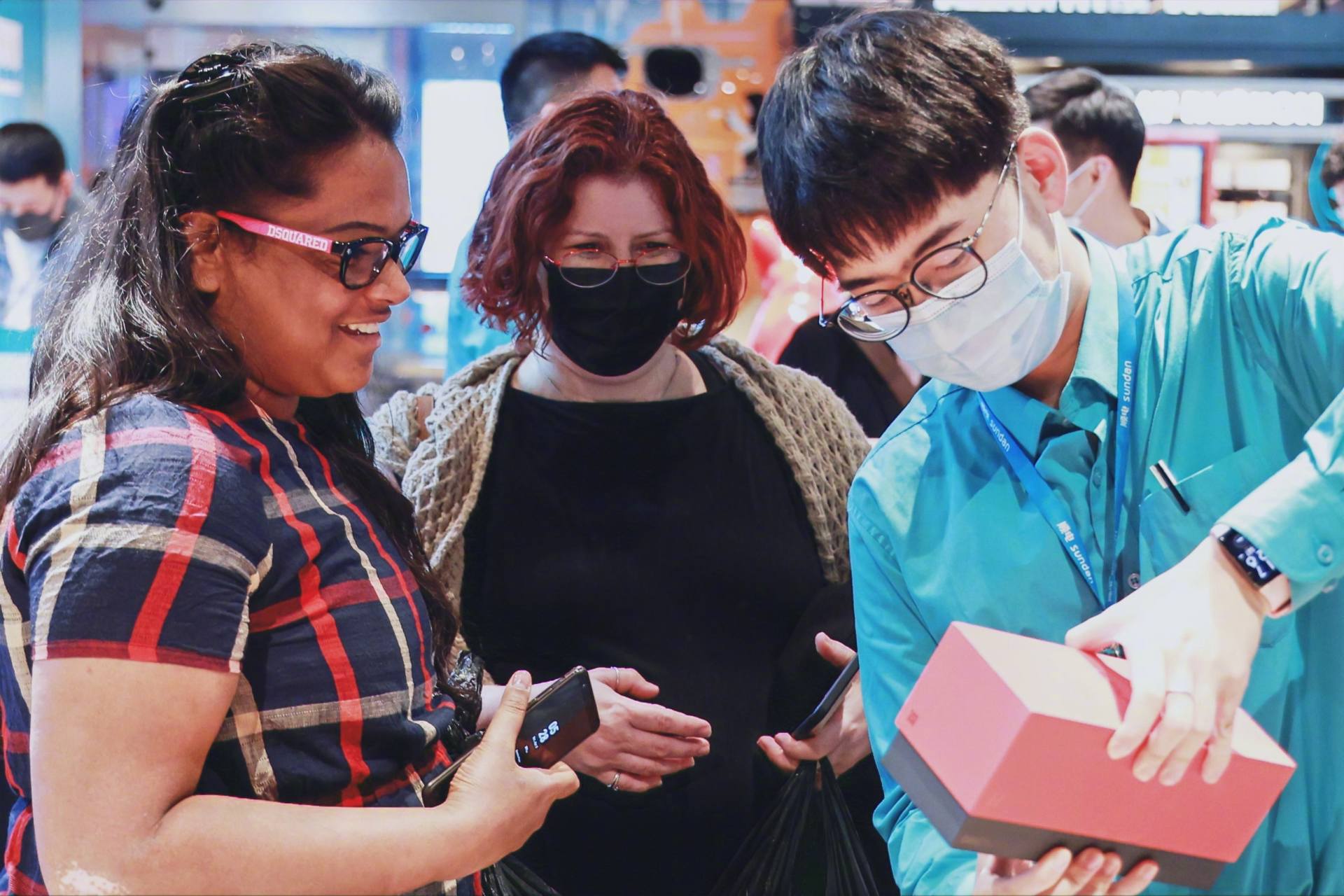 一加9哈苏是噱头吗,一加9pro对比oppofindx3pro