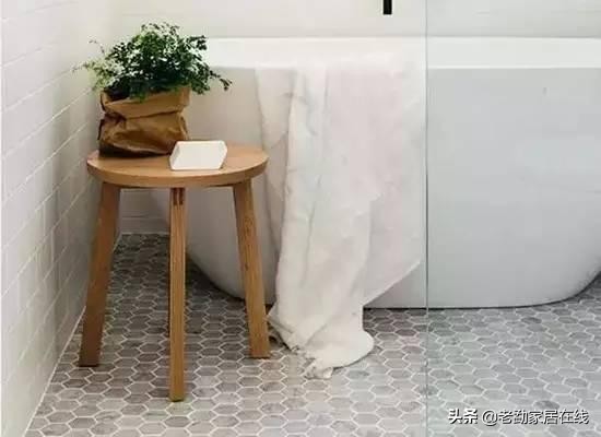 卫生间墙面地面美缝不同色好看吗,厨房卫生间适合美缝还是环氧彩砂