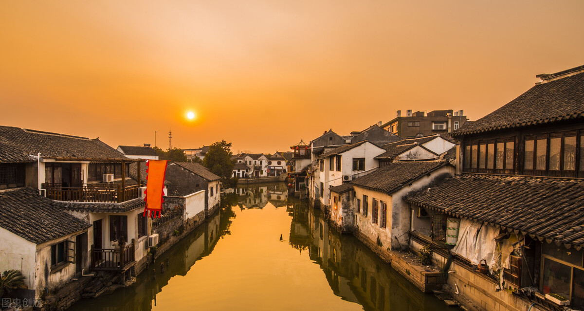 江南六大古镇之首古镇特色,江苏苏州市吴江区的江南六大古镇
