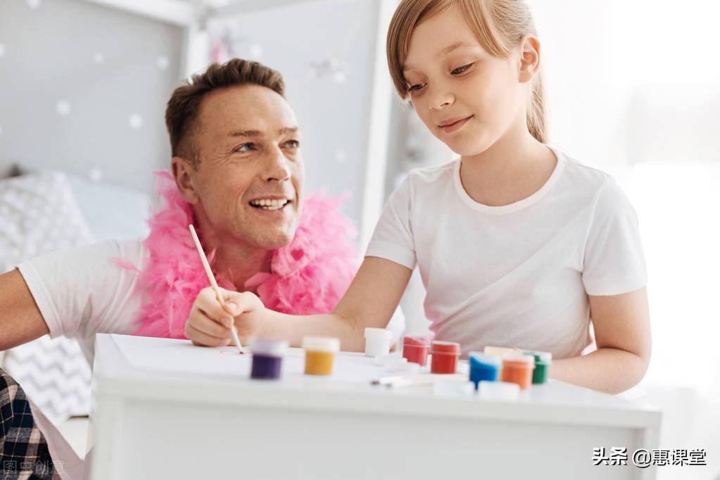 哈佛心理学家总结出克服自卑的16个方法，建议父母收藏备用