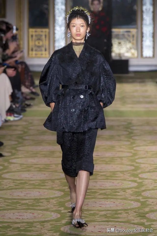 好穿又舒适的中裤 (舒适又时髦中裤穿起来)