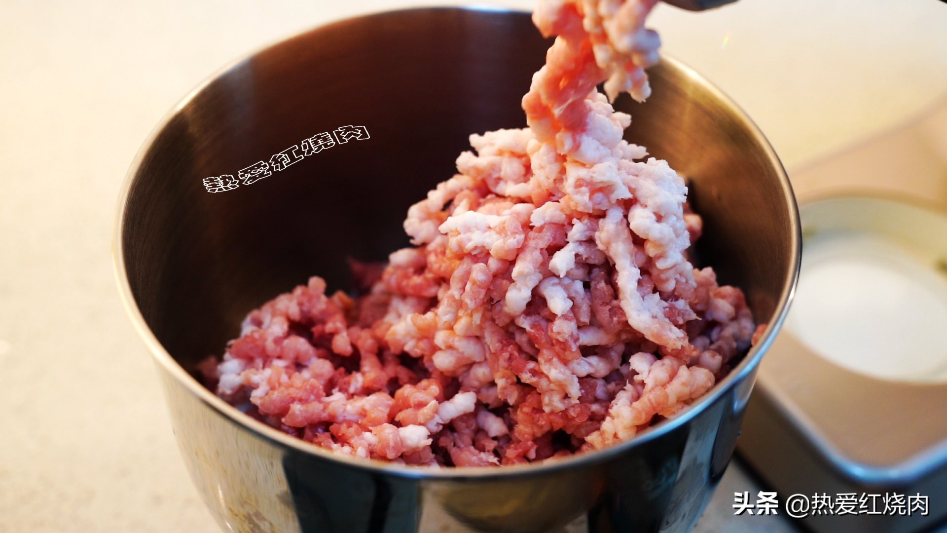 自制黑胡椒烤肠的做法及配方,脆皮黑胡椒烤肠的做法