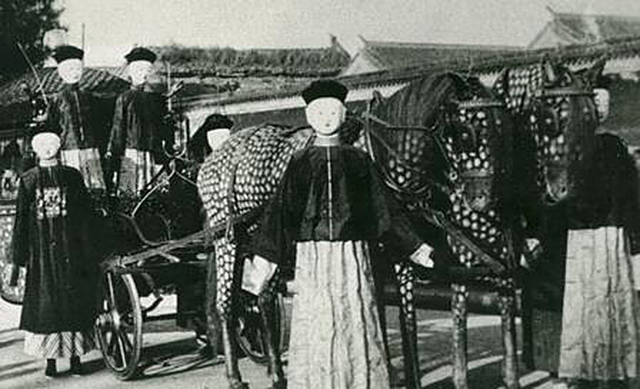 慈禧葬礼数百人抬棺排场大,慈禧出殡真实影像