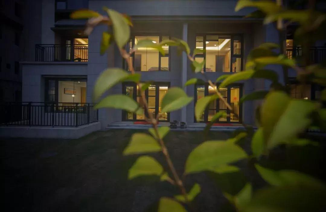 *京大南**塘金湖光山色一座真正地湖景别墅,静下来感受美好诗意生活