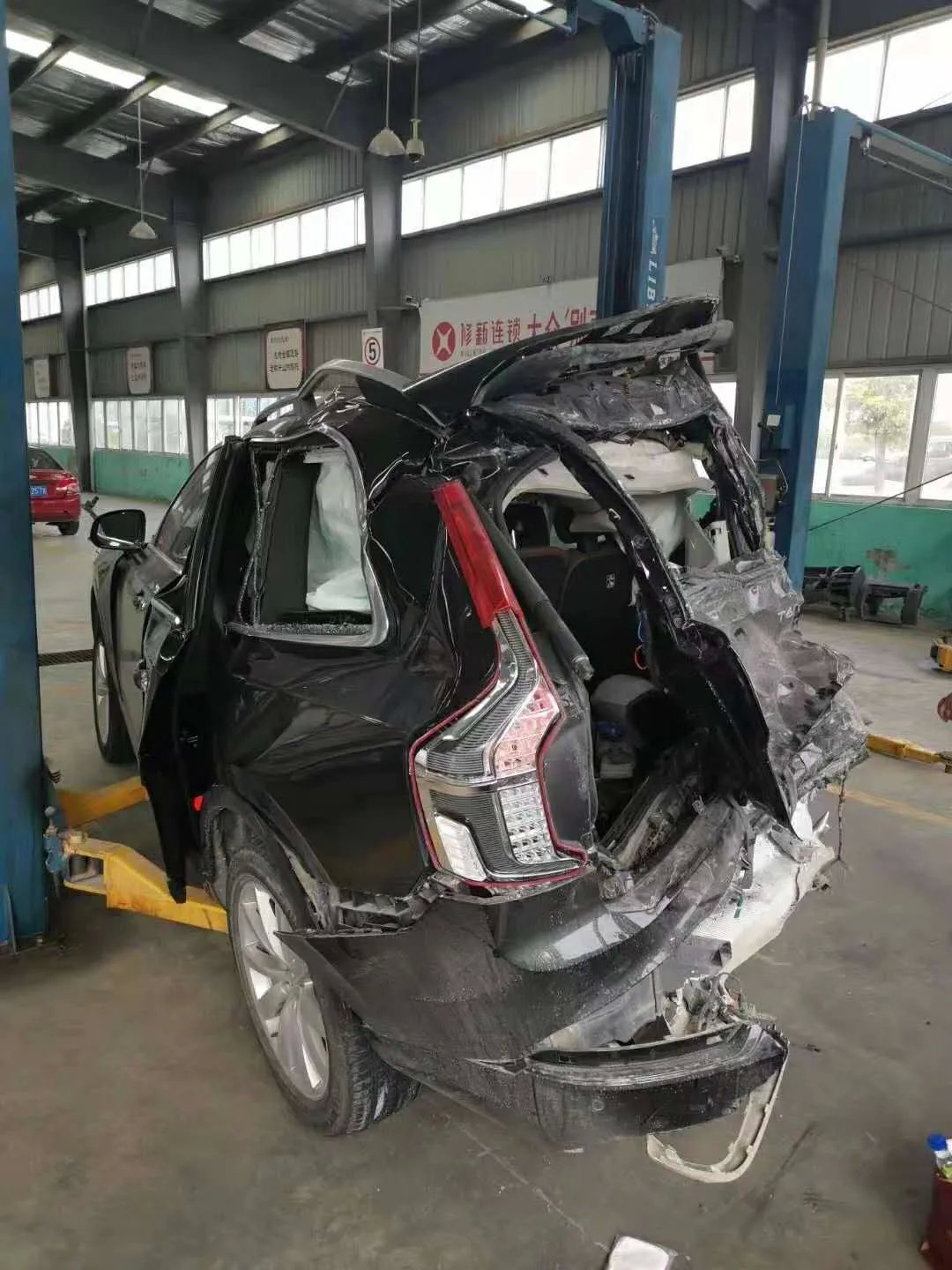 只有“死过一次”！才有资格加入沃尔沃这个俱乐部