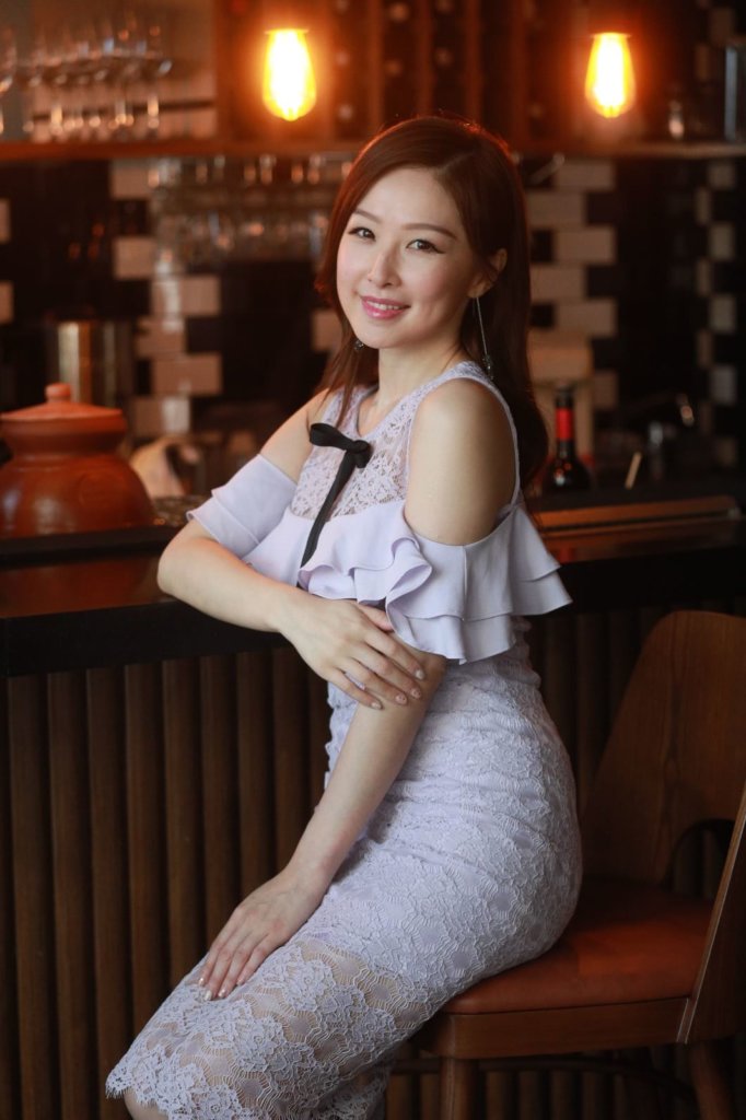 疫市创业做红酒生意乐瞳怕招人话柄不恋爱