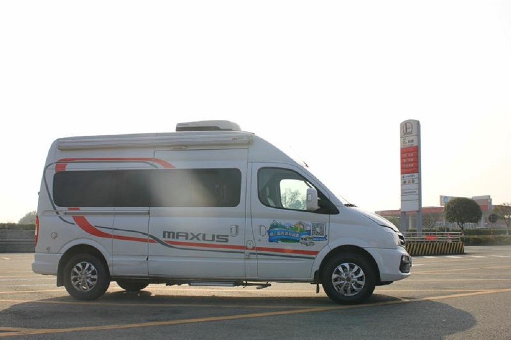 上汽大通v80柴油房车 (最新款大通短轴b型房车试驾)