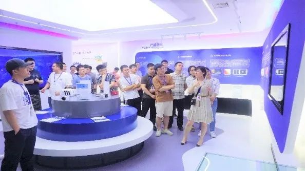 勇闯“芯”“视”界|公司2021年度第二期新员工培训圆满举行