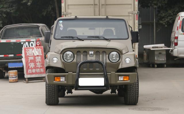 北汽战旗汽车加长版,北汽制造全新战旗