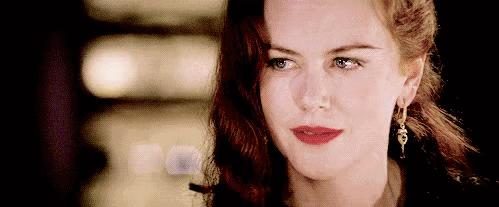 秋冬长款牛仔阔腿裤搭什么鞋好看,显瘦穿搭今年非常火的阔腿裤