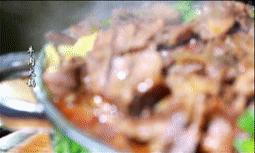 开了三十年的牛肉汤馆,开了十几年的牛杂店