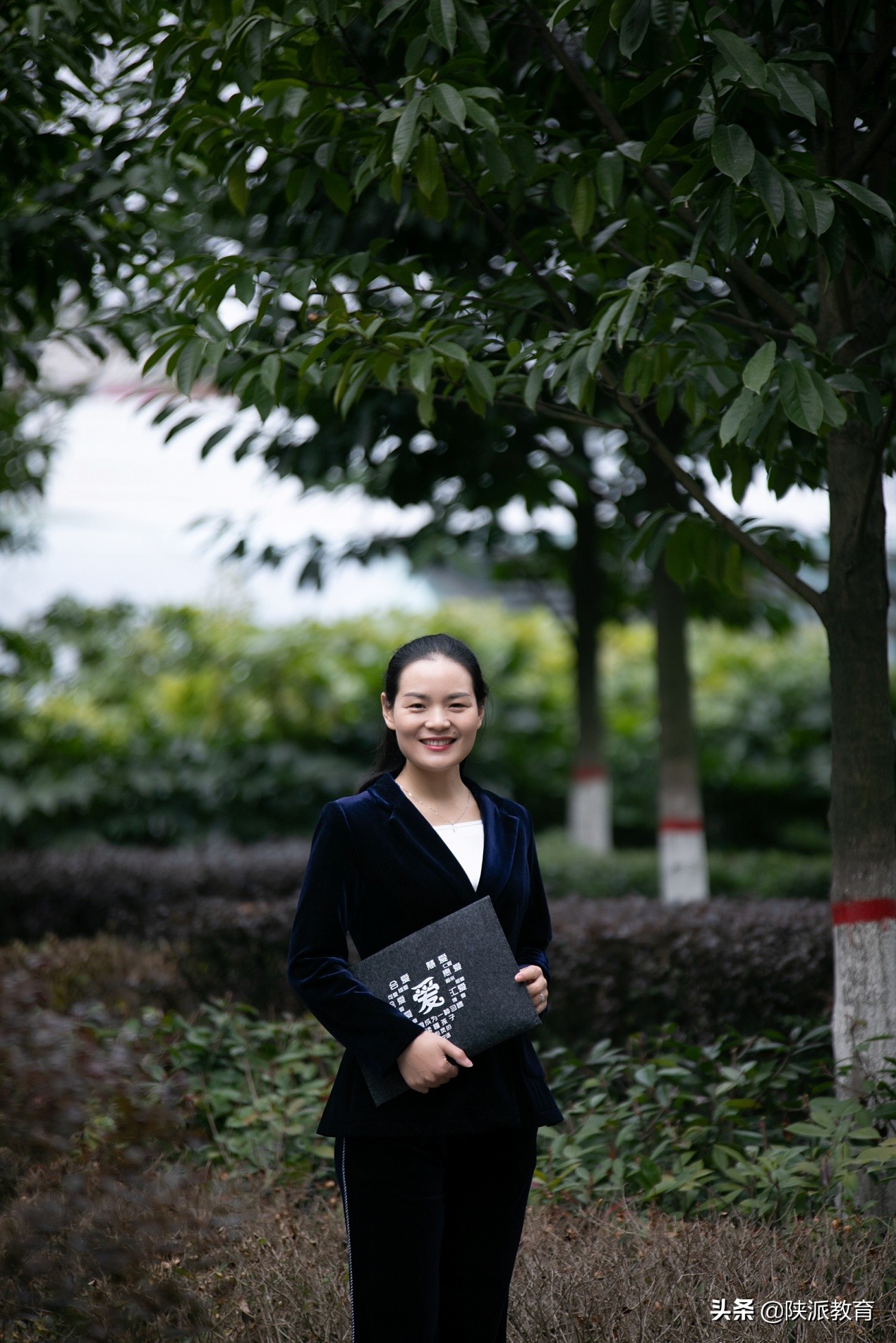 陕西省名师工作室主持人、首批优秀学科带头人邱俊：在真实的课堂里实现师生共生——有感于教学能手评赛