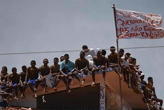 巴西黑帮真实战斗,巴西黑帮监狱事件