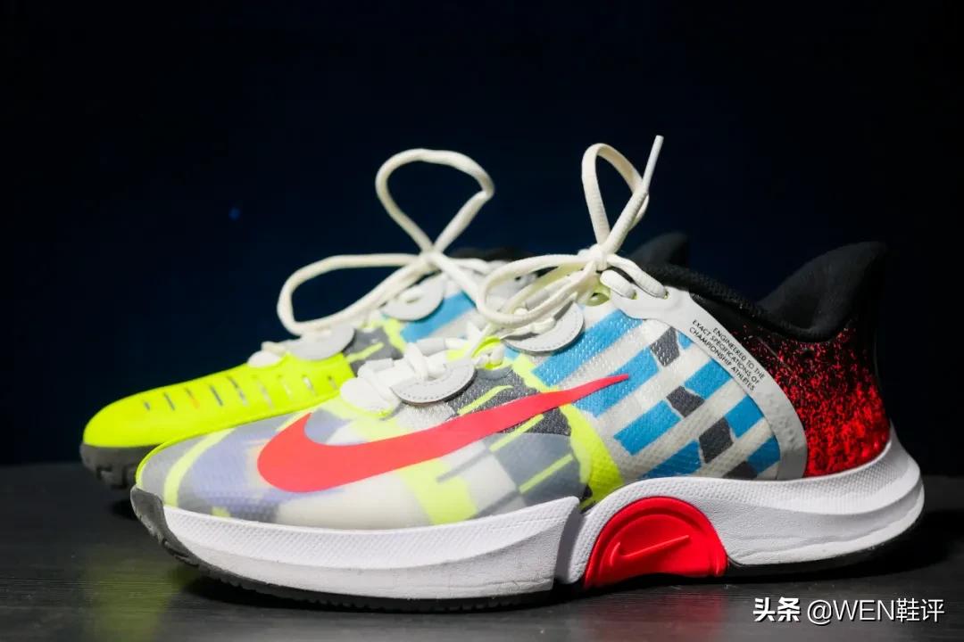 双层zoom跑鞋测试,双层zoom缓震鞋款有哪些