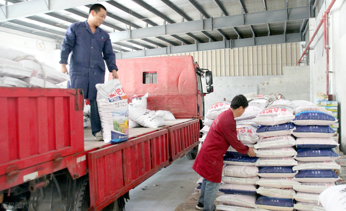 做化肥生意一年能挣多少钱,农资店一年能赚多少钱
