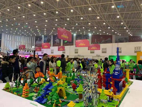 新颖有趣益智卡巴青少儿科技嘉年华在汉获好评