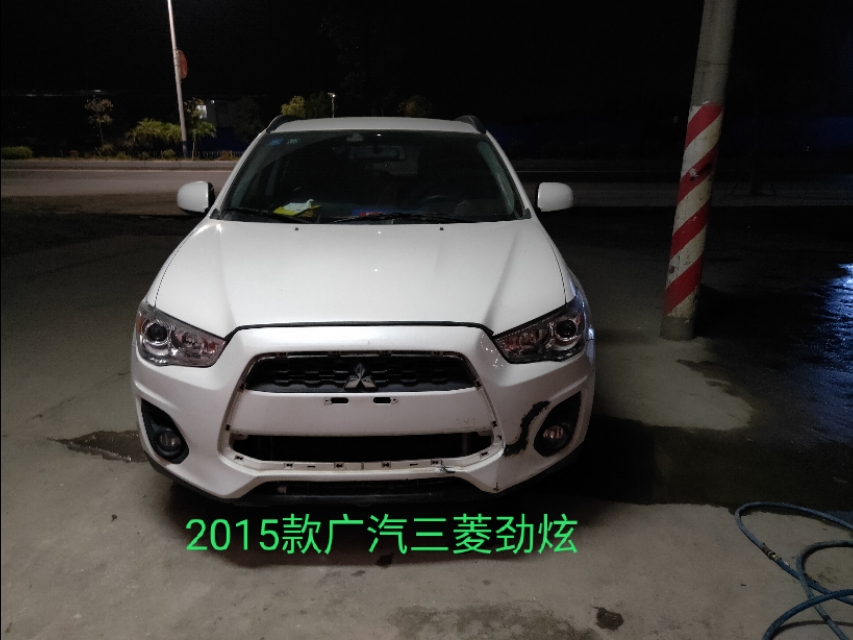 三菱劲炫保险丝在哪,2014款广汽三菱劲炫保险盒图解